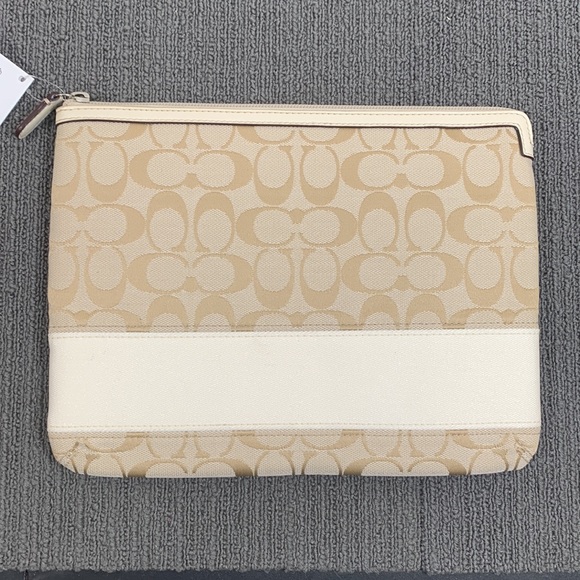 Coach Signature Stripe Tablet Ipad Sleeve Khaki White Canvas Jacquard F61716 - Picture 7 of 10